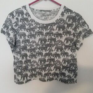 Aeropostale junior size small very thin/light crop top,white w/elephants